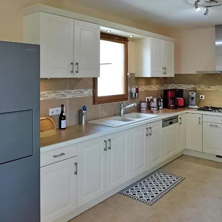 Le Point De Vue Des Bayles Holiday home *