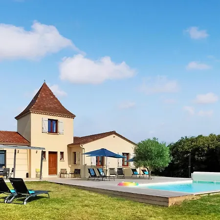 Holiday home Le Point De Vue Des Bayles
