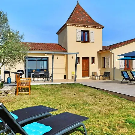 Holiday home Le Point De Vue Des Bayles